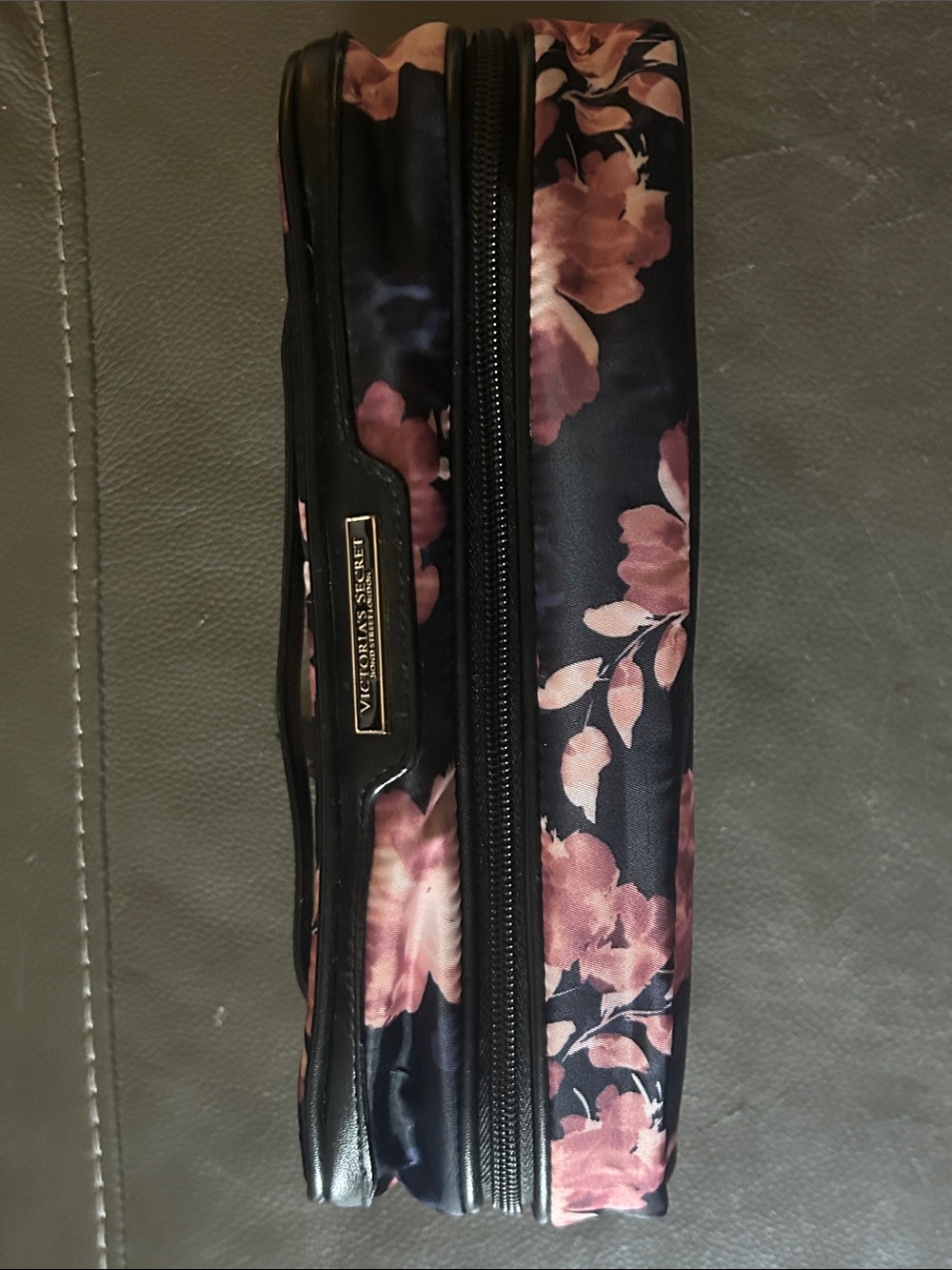Victoria's Secret Black Cosmetic Case with Pink Floral Night Blooms Print EUC - Picture 8 of 8